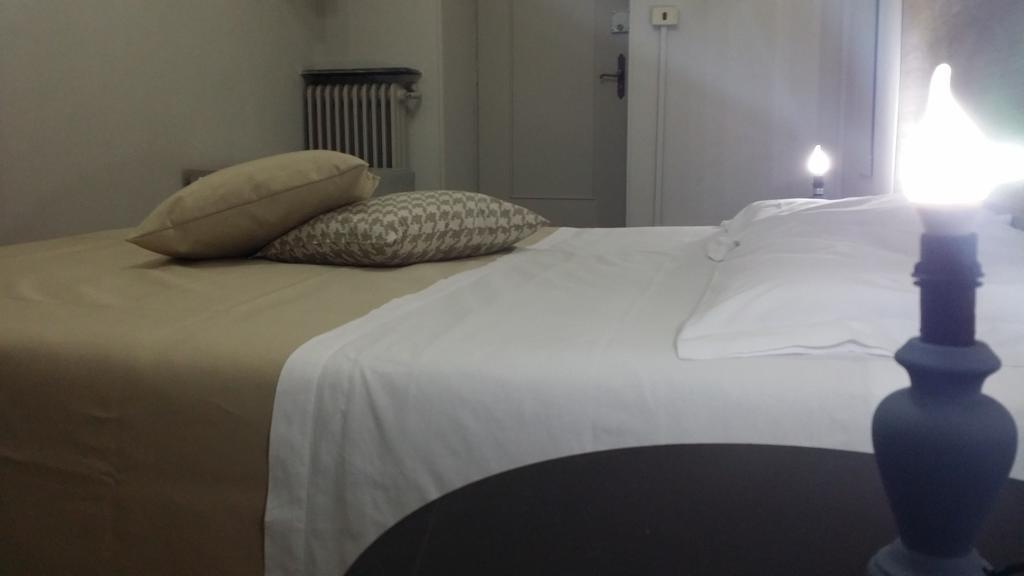 7 Guest house